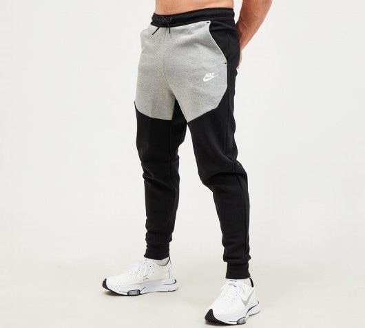 Nike Tech Fleece Pant | Black / Dark Grey Heather | Footasylum