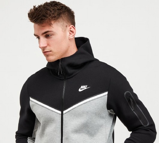 Stadscentrum Verhuizer toren nike tech fleece grey black Kapel Ruwe ...