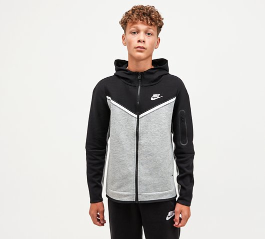 grey nike tech top