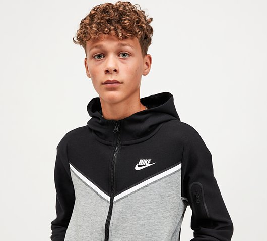 grey nike tech top