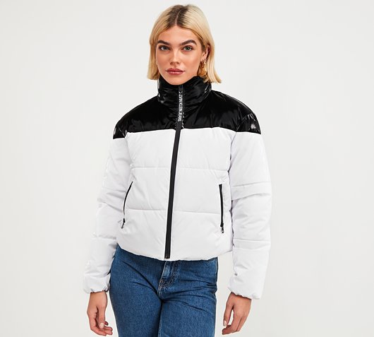 Calvin Klein Jeans Womens Glossy 