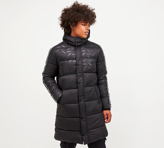 black hoodrich coat