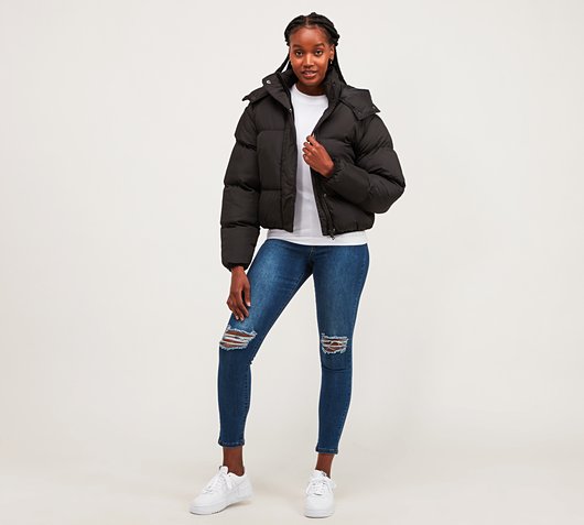 Brave Soul Womens Oversized Cropped Puffer Jacket | Black | Footasylum