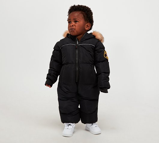Children's Clothing 