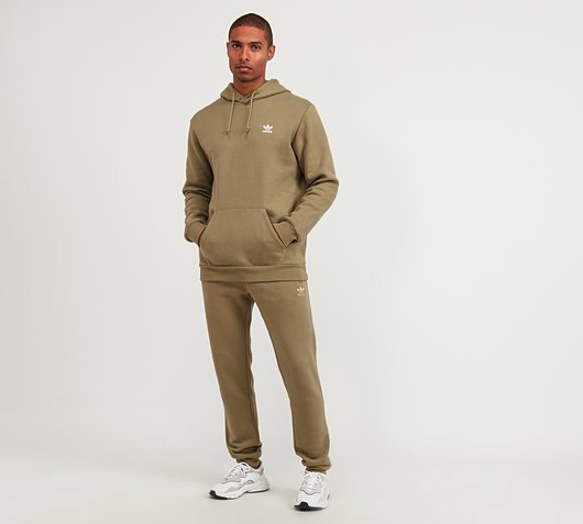 adidas kapşonlu sweatshirt