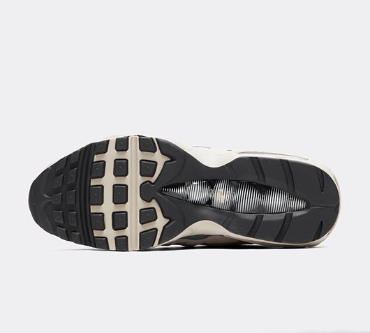 air max 95 black footasylum