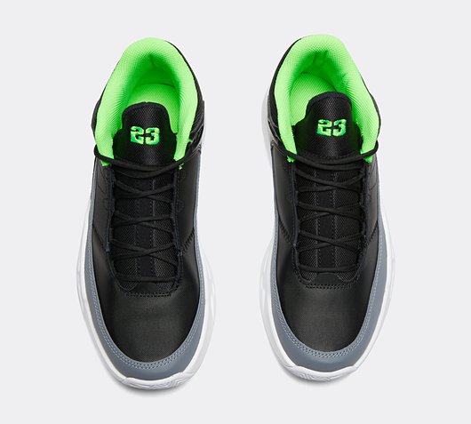 Jordan Junior Max Aura 3 Trainer 