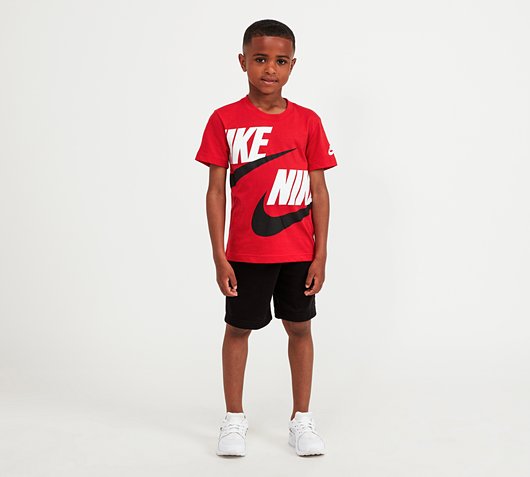 Children's Clothing 