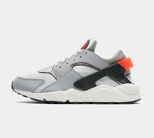 Araña de tela en embudo Orgullo Perplejo Nike Huarache Trainer | Grey Fog / Team Orange / Sail | Footasylum