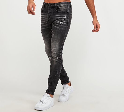 Celebre Paris Valdon Carrot Fit Denim Jean | Black | Footasylum