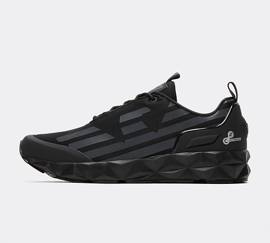 EA7 Kombat Trainer | Black / Iron Gate | Footasylum