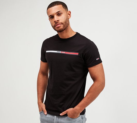 Betekenis Ontdek paneel Tommy Jeans Essential Flag T-Shirt | Black | Footasylum