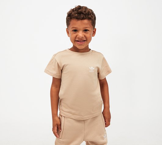 Children's Clothing 