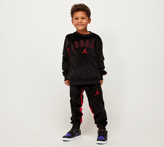 Children's Clothing 