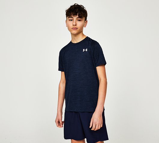 Boys under shop armour t shirts