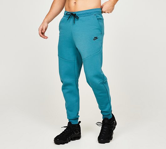 Nike tech best sale fleece smokey blue
