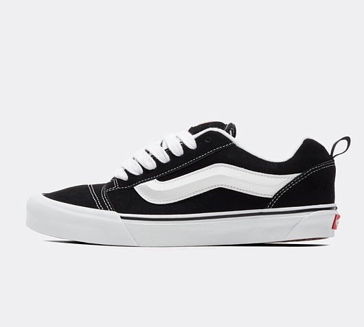 Vans Knu Skool Trainer | Black / True White | Footasylum