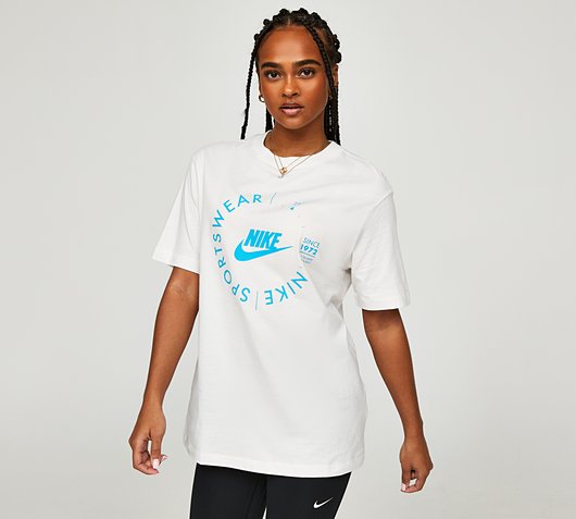 Nike Womens Sports Utility T shirt Phantom Footasylum