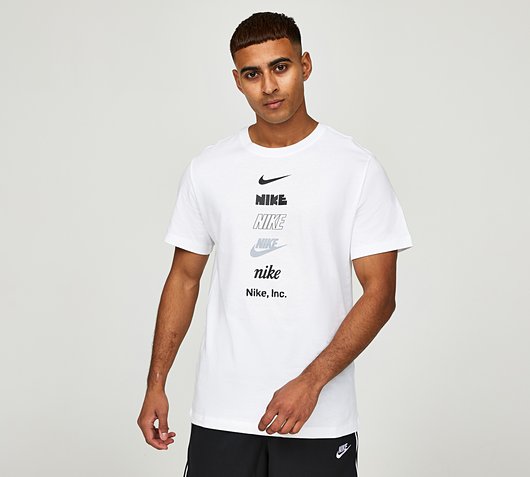 tee shirt nike multi logo