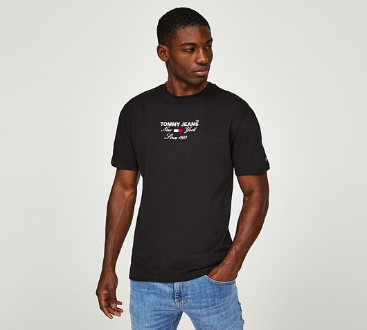 Vervagen eenheid Praktisch Tommy Jeans Timeless Font T-Shirt | Black | Footasylum