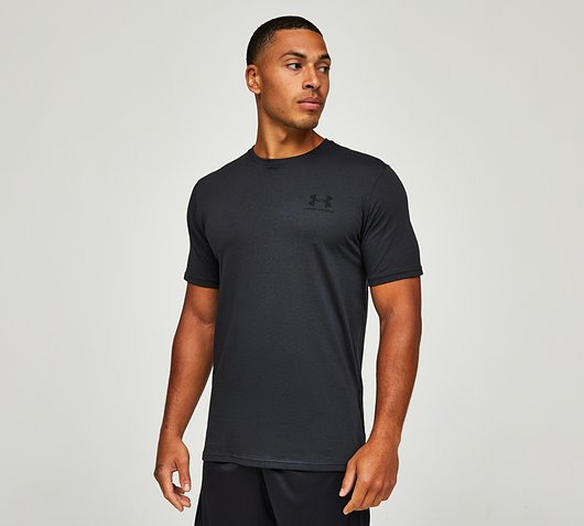 Under Armour Sportstyle T-Shirt | Black | Footasylum