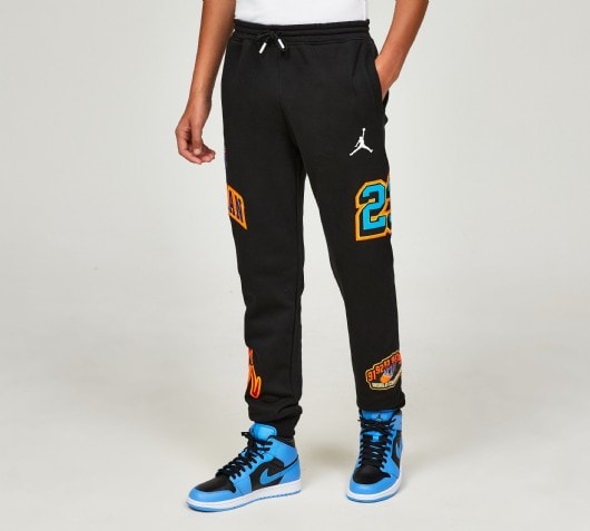 Jordan Junior Patch Jogger | Black | Footasylum