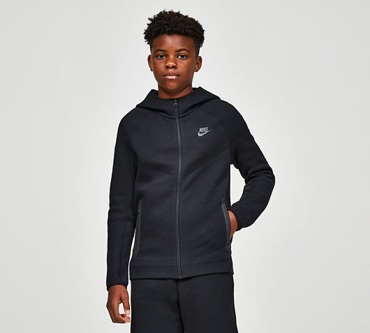 Nike Junior Tech Fleece Full Zip Hoodie | Black | Footasylum