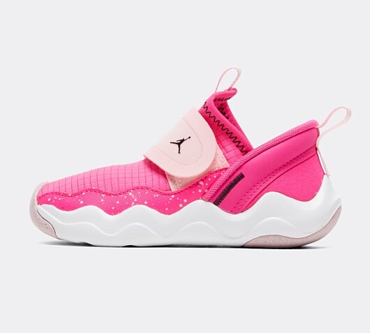 Nursery 23/7 ’Fierce Pink’ Trainer