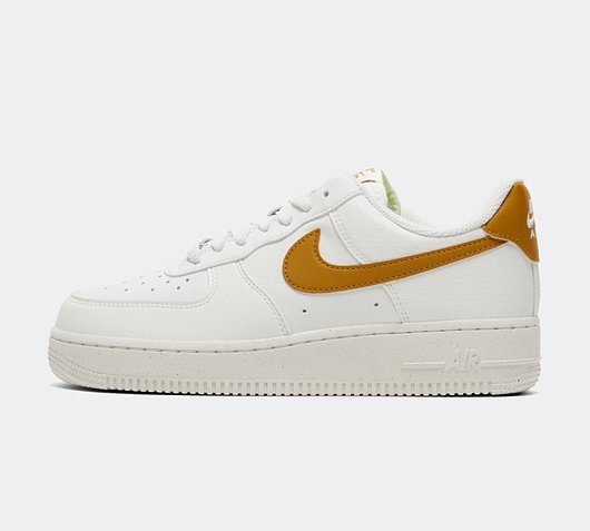 Nike - Womens Air Force 1 '07 SE Trainer