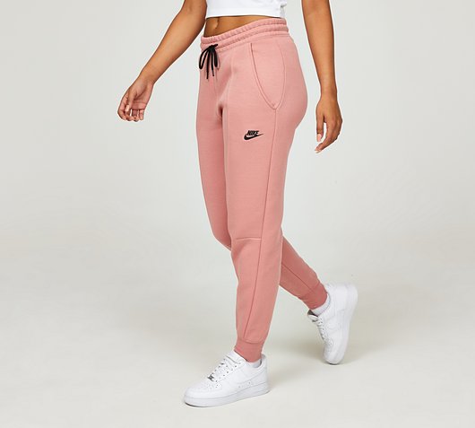 Womens Tech Fleece Mid-Rise Pant