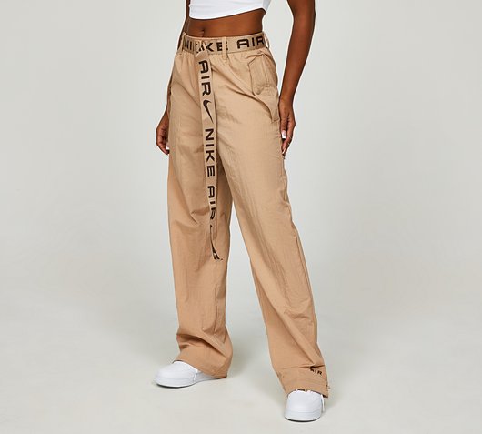 Womens Air High Rise Woven Pant