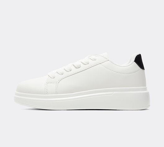 Junior Lace Up Trainer
