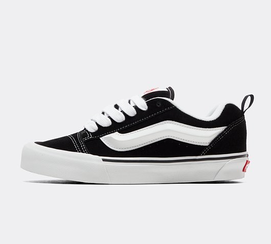 Vans Womens Knu Skool Trainer | Black / True White | Footasylum