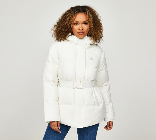 women's short white puffer jacket