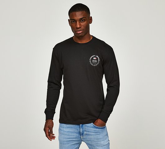 Tommy Jeans Long Sleeve Circle Entry T-Shirt | Black | Footasylum