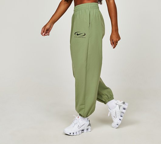 Womens Swoosh Cuff Woven Pant