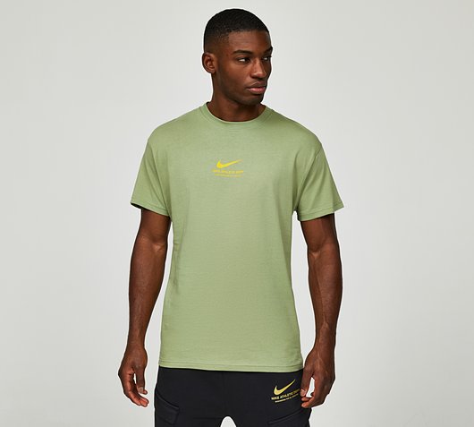 Nike Standard Issue T-Shirt | Oil Green | Footasylum