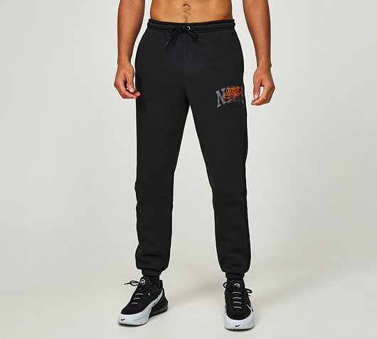 Varsity Arched Fleece Jogger