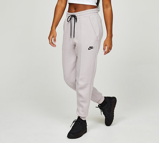 Womens Tech Fleece Mid-Rise Pant