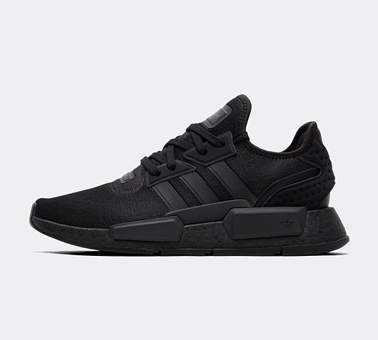 Nmd hotsell r1 footasylum