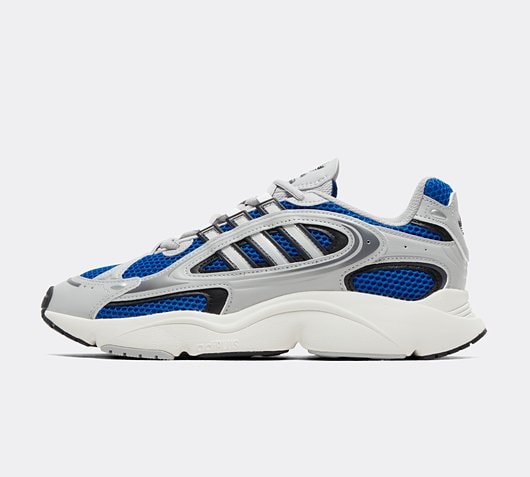 Versace trainers deals footasylum