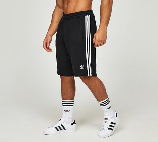 3-Stripe Short