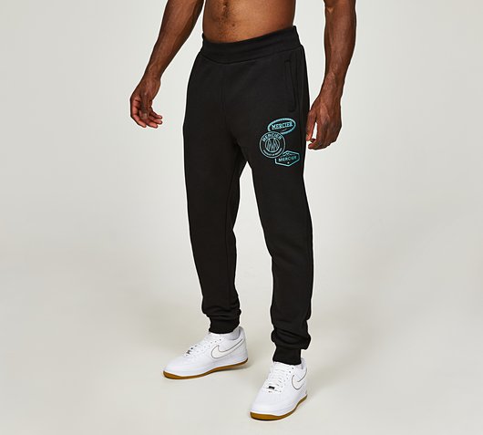 Badge Jogger