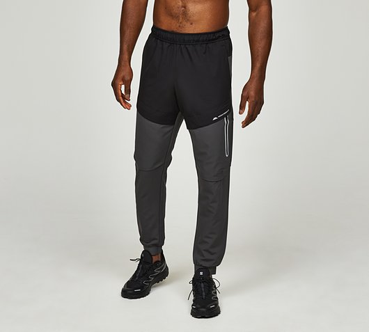 Monterrain Refraction Woven Running Pant | Asphalt / Black | Footasylum