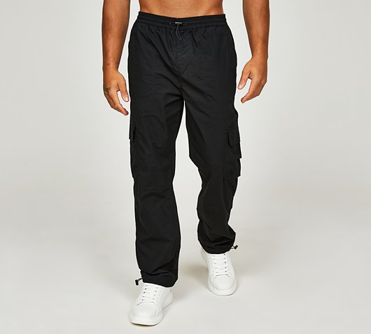 Brave Soul Adjustable Hem Cargo Pant | Black | Footasylum