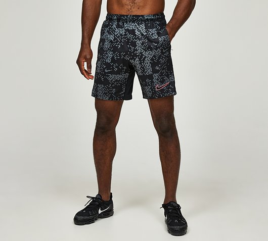 Academy Pro Short