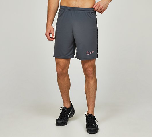 Academy Pro Short