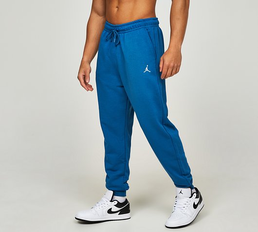 Essentials Fleece Jogger