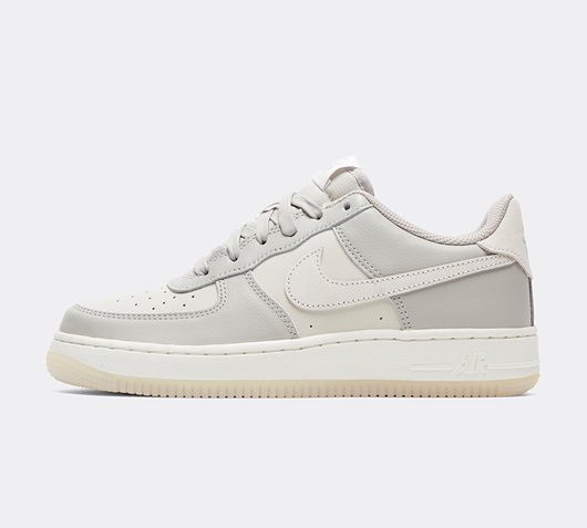 junior air force 1 lv8 trainer