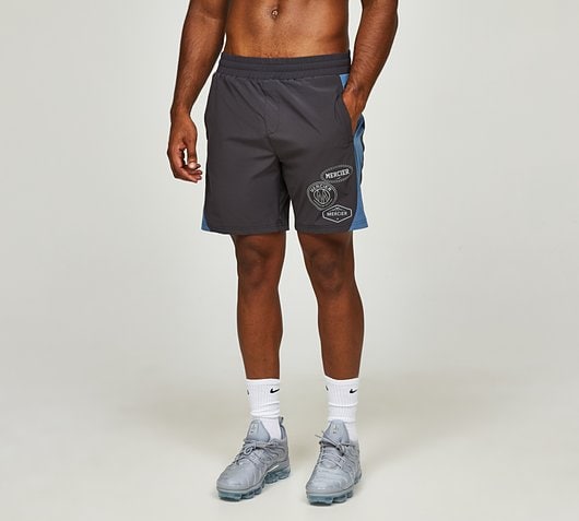 Contrast Badge Woven Short